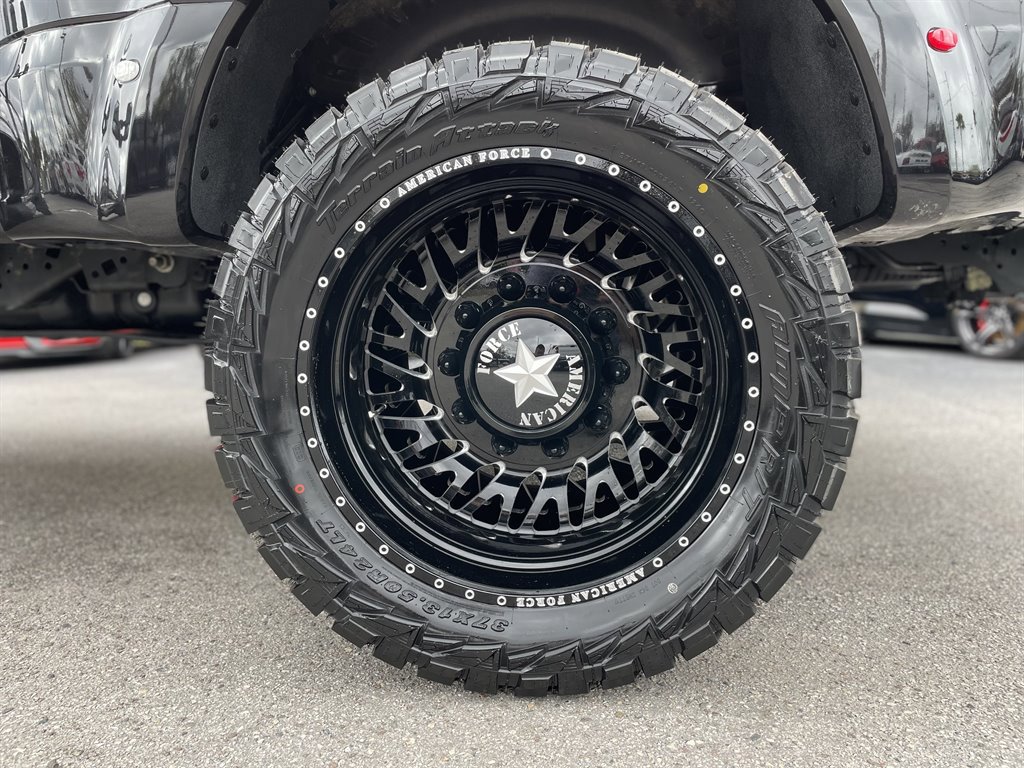 Used 2023 Ford F450 Platinum w/ FX4 Off-Road Package image 16