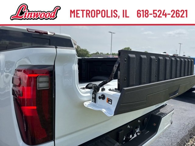 New 2025 GMC Sierra 2500 Denali w/ Denali Reserve Package image 8