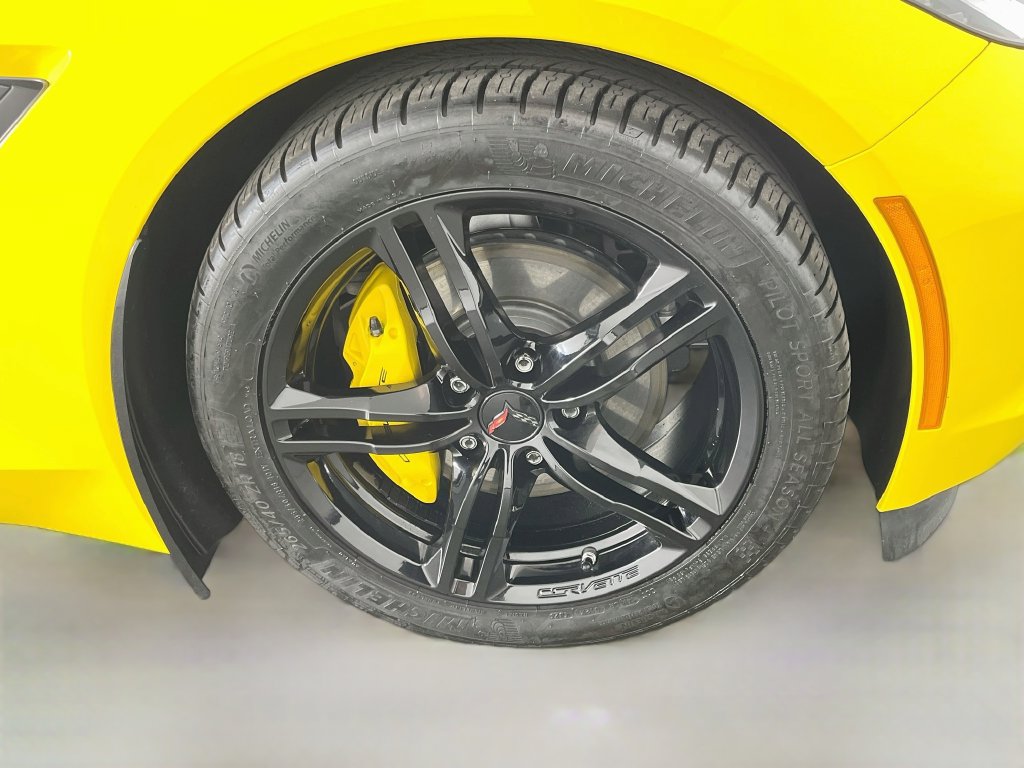 Used 2016 Chevrolet Corvette Stingray Coupe w/ Carbon Flash Badge Package RWD image 36