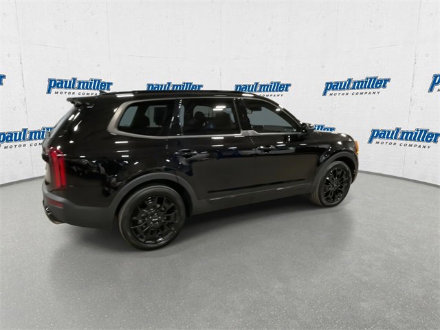 Used 2022 Kia Telluride EX w/ EX Premium Package image 11
