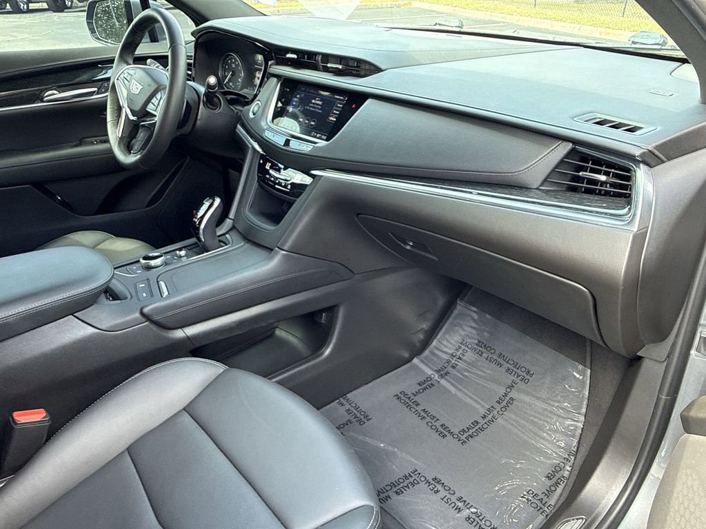 Used 2022 Cadillac XT5 Premium Luxury w/ Technology Package image 15