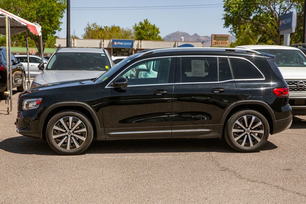 Used 2021 Mercedes-Benz GLB 250 4MATIC image 8