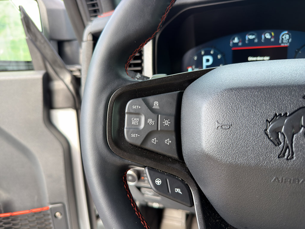 Used 2025 Ford Bronco Raptor AWD/4WD image 17