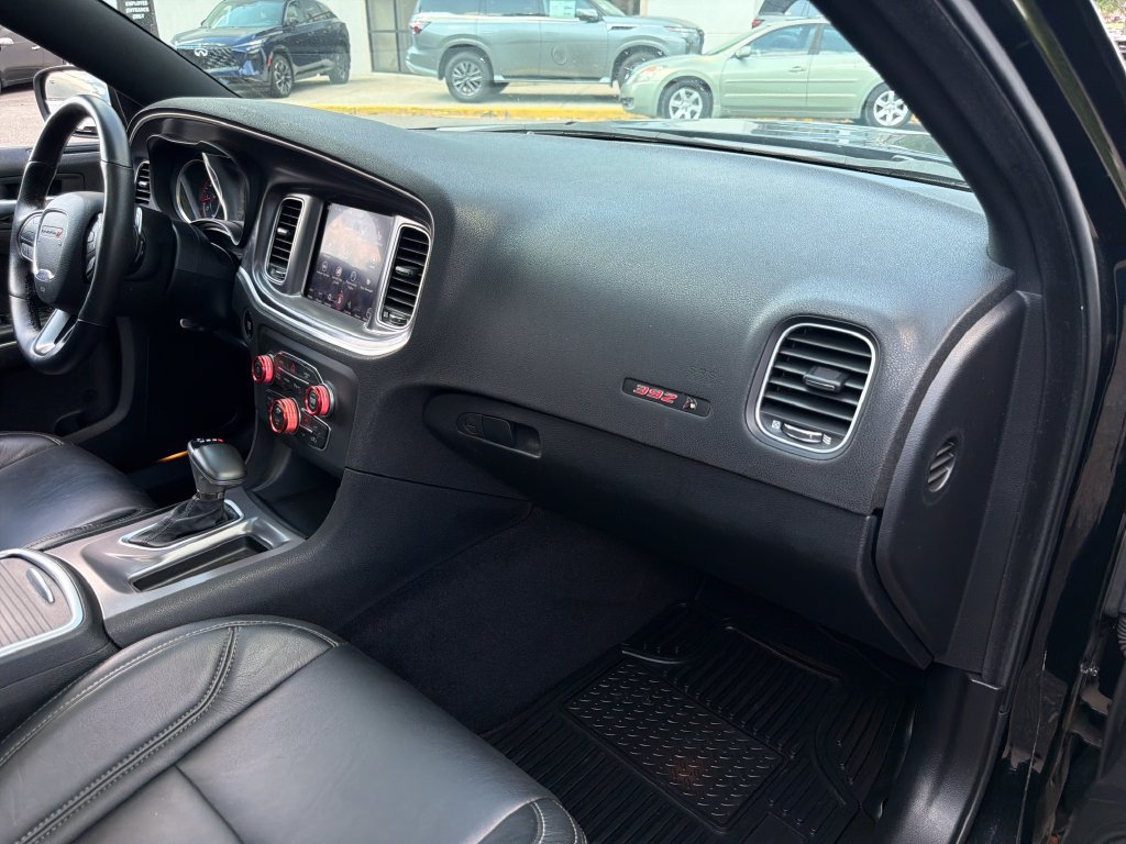Used 2020 Dodge Charger Scat Pack RWD image 36