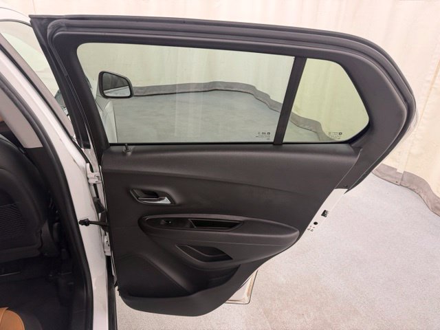 Used 2019 Chevrolet Trax Premier AWD/4WD image 18