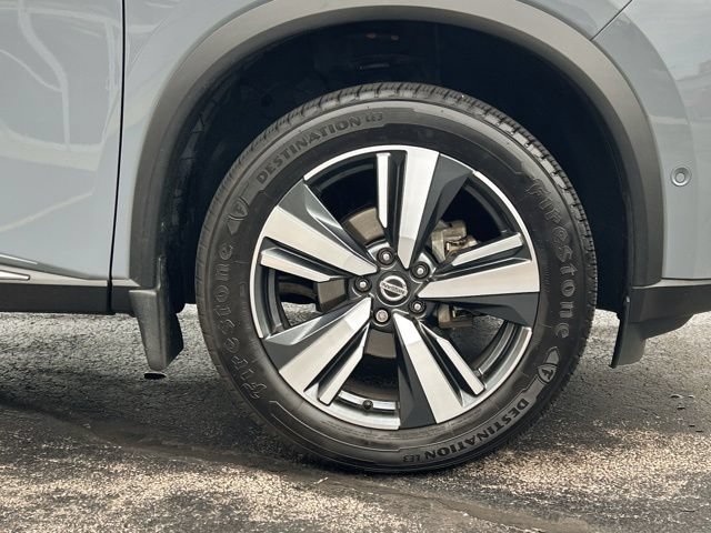 Used 2021 Nissan Rogue Platinum AWD/4WD image 12