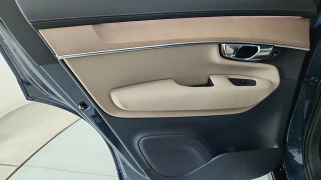 New 2026 Volvo XC90 B6 Plus w/ Protection Package AWD/4WD image 28