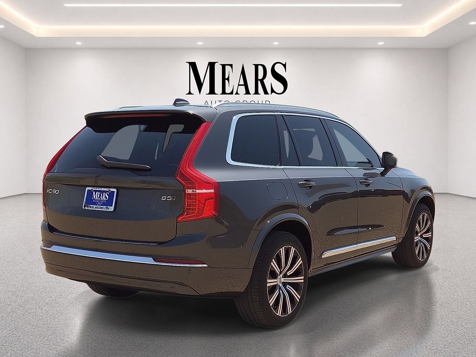 Used 2024 Volvo XC90 B5 Core w/ Protection Package Premier AWD/4WD image 6