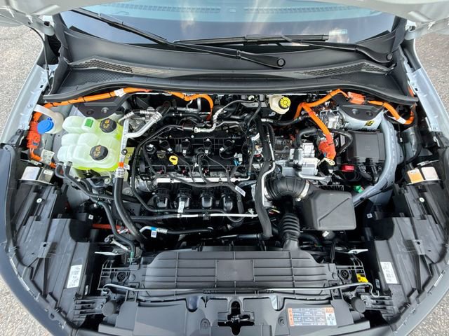 New 2026 Ford Escape SE w/ PHEV Premium Package FWD image 10
