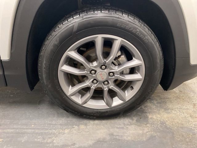 Used 2022 GMC Terrain SLT w/ Infotainment Package II AWD/4WD image 32