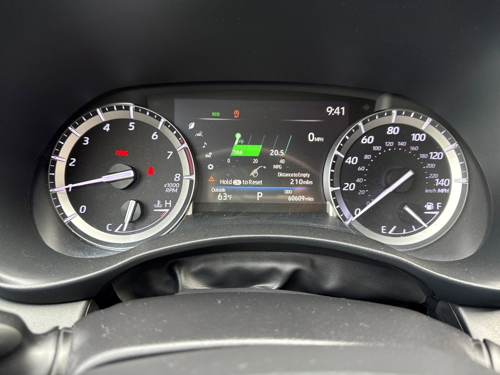 Used 2022 Toyota Highlander XLE image 15