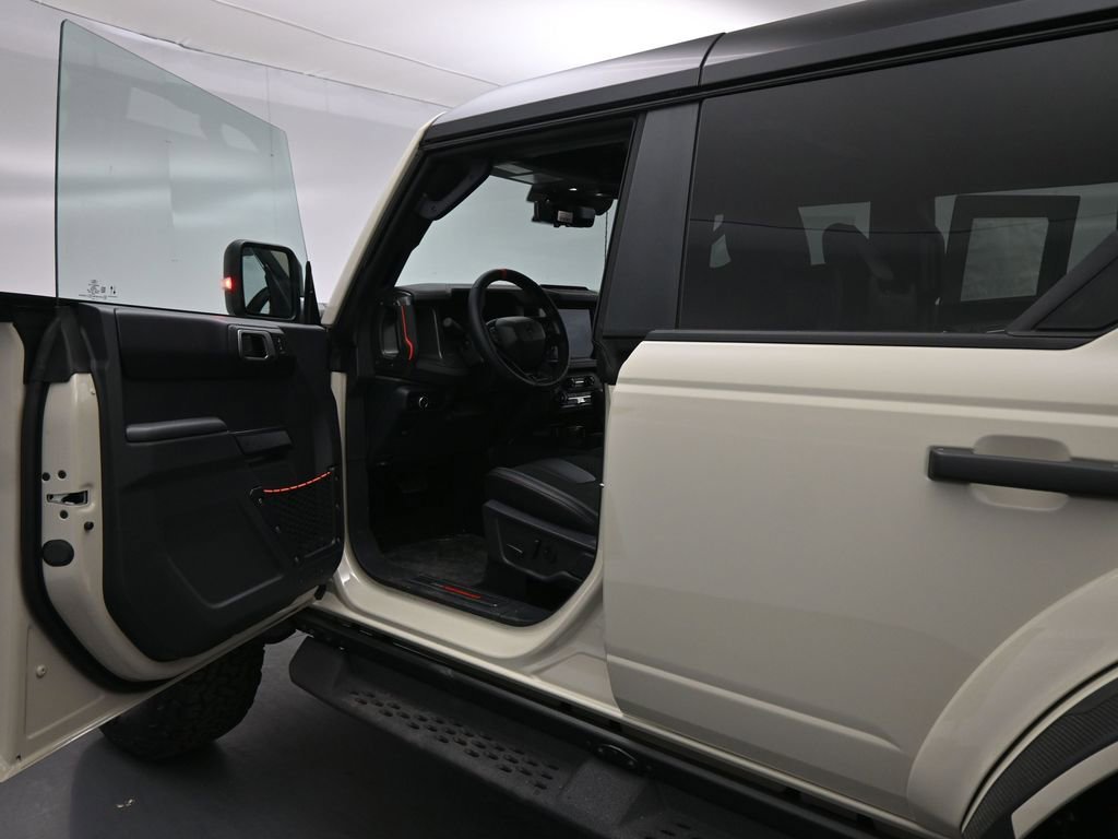 New 2026 Ford Bronco Raptor w/ Interior Carbon Fiber Pack AWD/4WD image 8