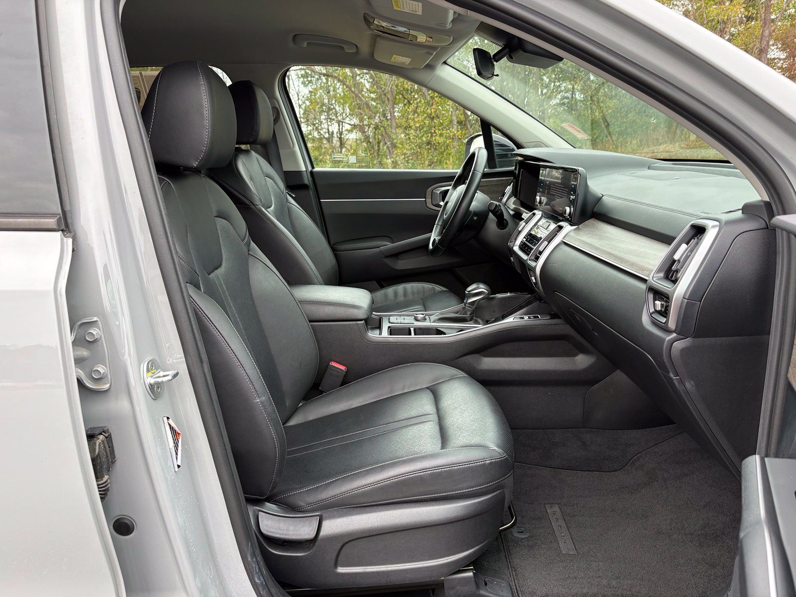 Used 2022 Kia Sorento S AWD/4WD image 30