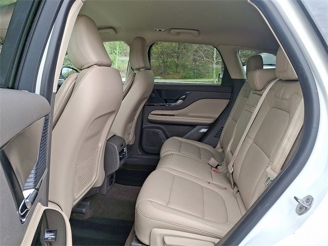 Used 2021 Lincoln Corsair AWD w/ Equipment Group 101A image 10
