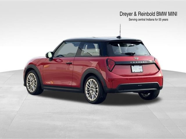 Certified 2025 MINI Cooper S image 7