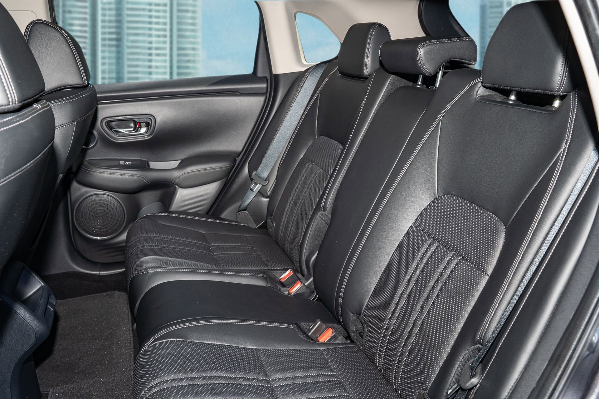 Certified 2023 Honda HR-V EX-L image 16