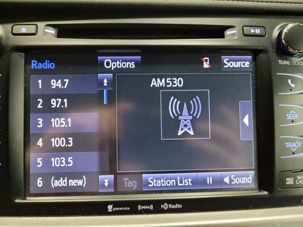 Used 2019 Toyota Highlander XLE image 25