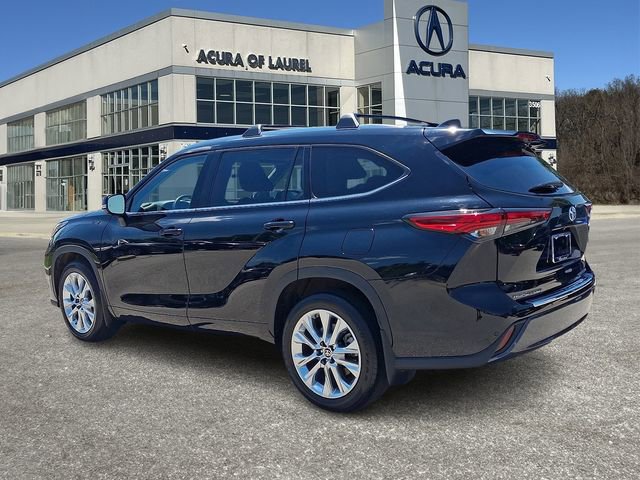 Used 2023 Toyota Highlander Limited AWD/4WD image 4