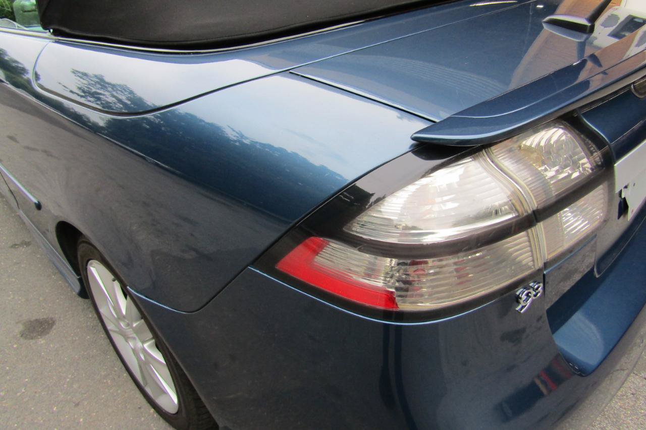 Used 2008 Saab 9-3 Aero w/ Touring Package FWD image 10