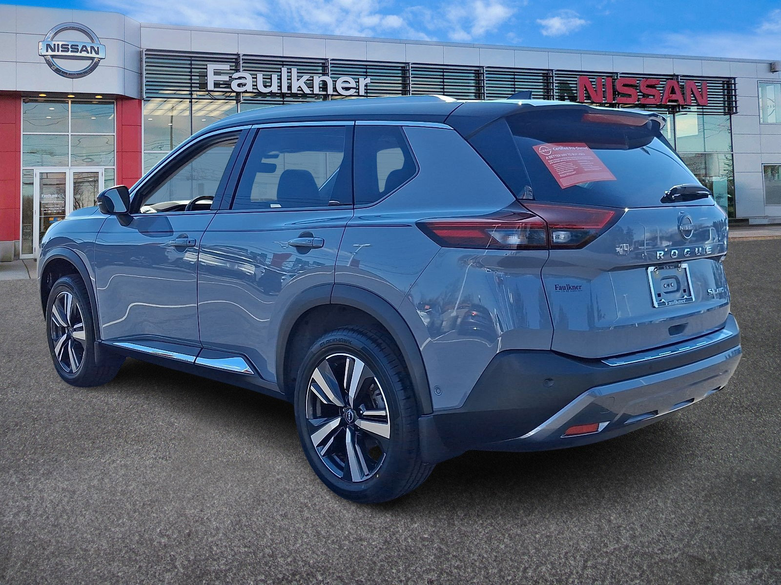 Certified 2023 Nissan Rogue SL w/ SL Premium Package AWD/4WD image 4
