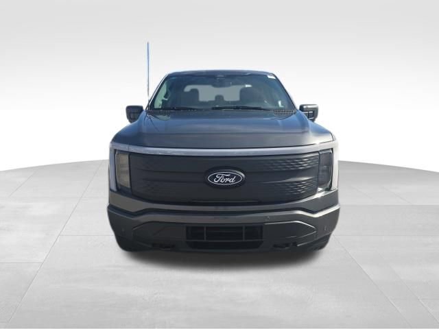New 2025 Ford F150 Lightning Flash image 9