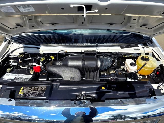 Used 2011 Ford E-350 and Econoline 350 XLT image 42