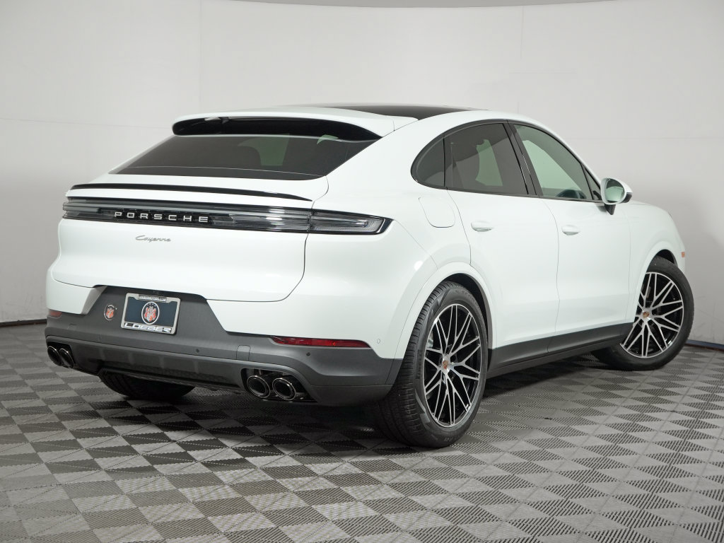 New 2026 Porsche Cayenne Coupe AWD/4WD image 7