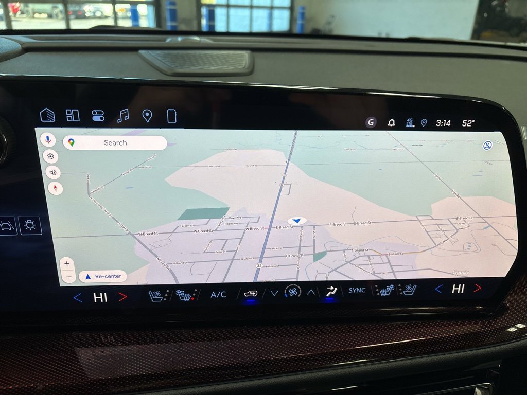 New 2026 Chevrolet Traverse RS image 25