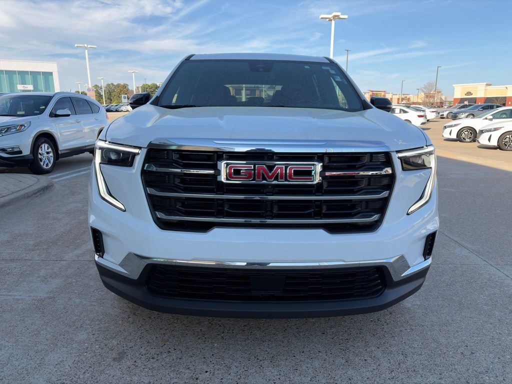 Used 2025 GMC Acadia Elevation image 2