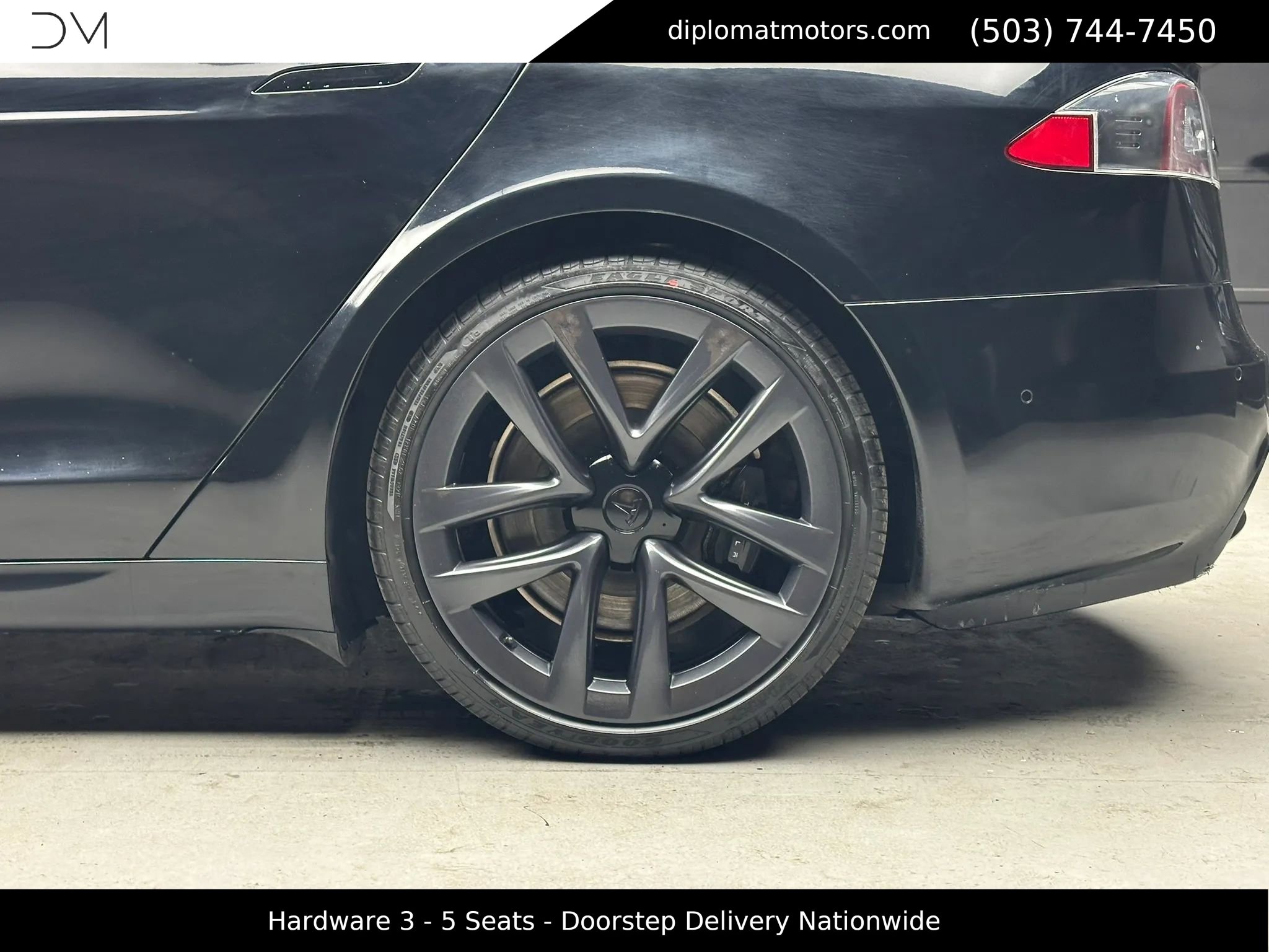 Used 2021 Tesla Model S Plaid image 40
