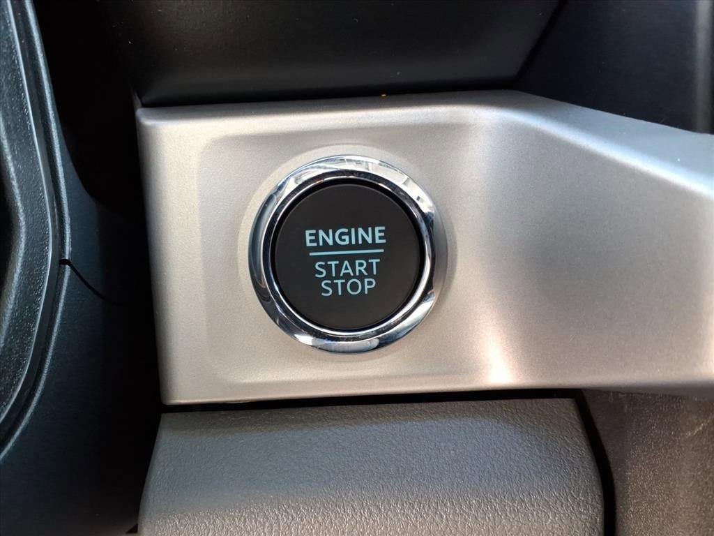 New 2026 Ford F350 XLT w/ XLT Premium Package image 25