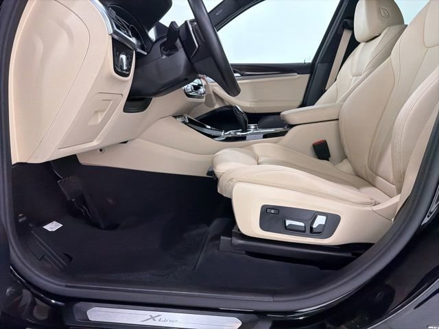 Used 2021 BMW X3 xDrive30i AWD/4WD image 14