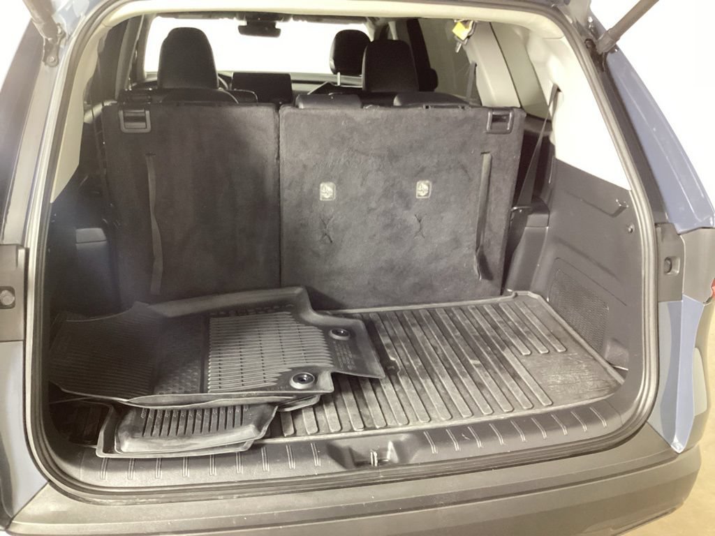 Used 2024 Toyota Grand Highlander AWD image 32