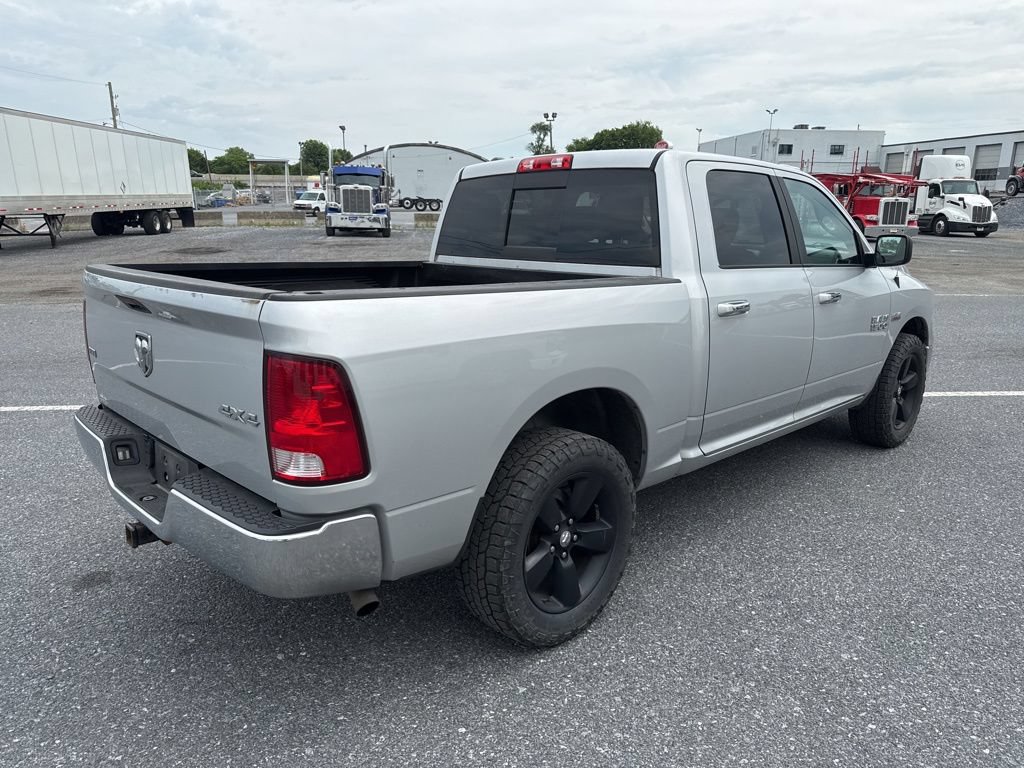 Used 2017 RAM 1500 Classic SLT AWD/4WD image 6