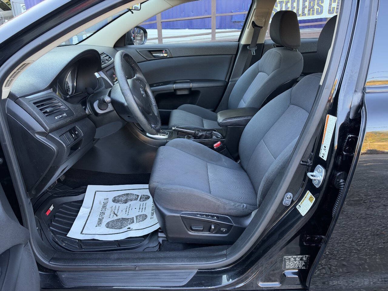 Used 2012 Suzuki Kizashi SE AWD/4WD image 9