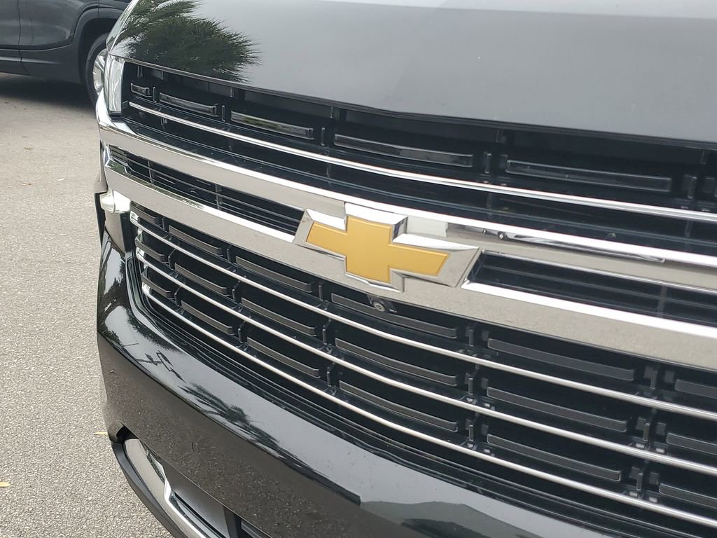 Used 2023 Chevrolet Tahoe LT w/ Luxury Package image 9