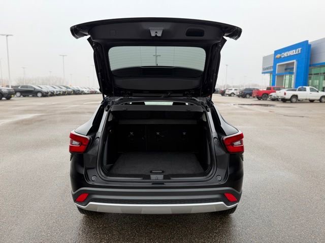 Used 2024 Chevrolet Trax LT image 14