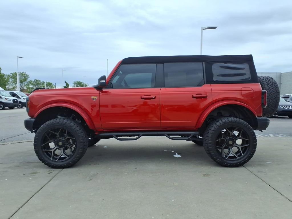 Used 2023 Ford Bronco Badlands AWD/4WD image 5
