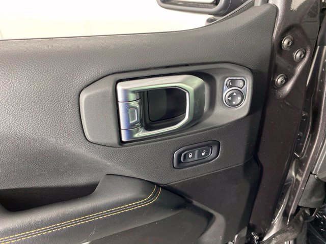 Used 2026 Jeep Wrangler Unlimited Sahara AWD/4WD image 15
