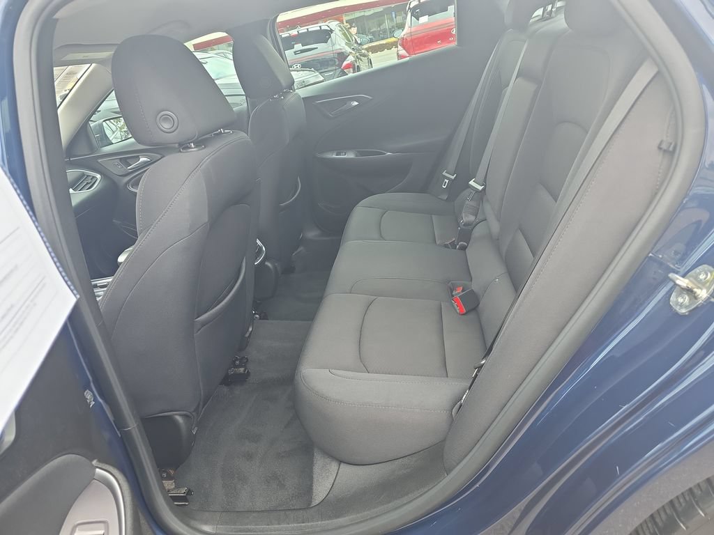 Used 2022 Chevrolet Malibu LT FWD image 23