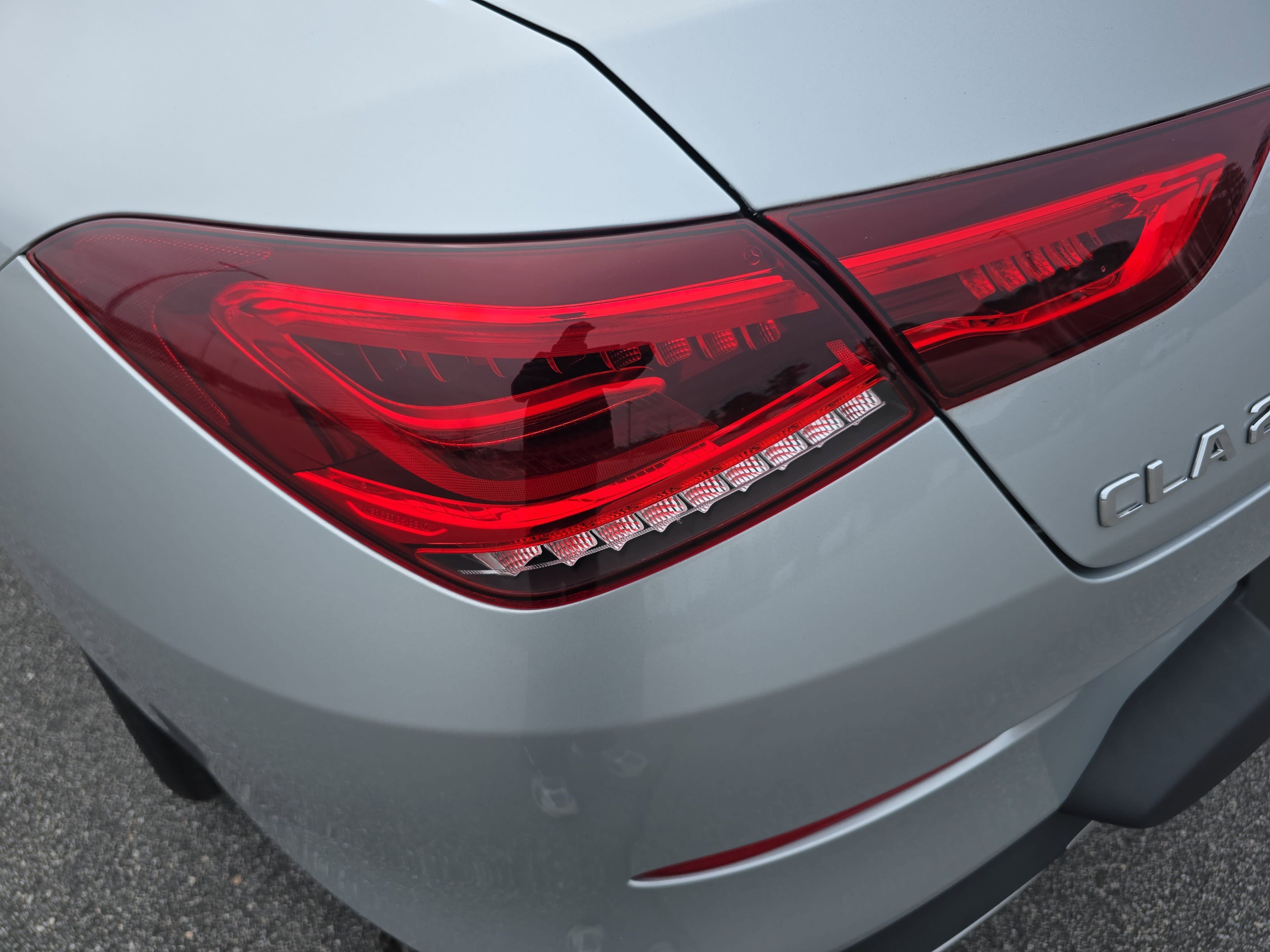 Used 2023 Mercedes-Benz CLA 250 4MATIC w/ Premium Package image 35