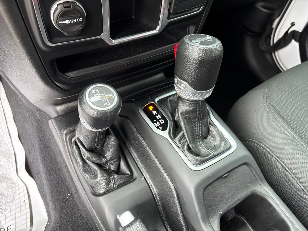 Used 2020 Jeep Wrangler Sport AWD/4WD image 20