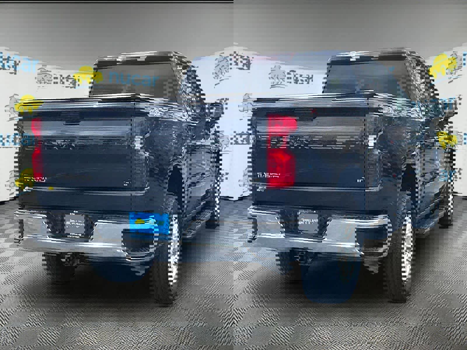 Used 2024 Chevrolet Silverado 1500 LT AWD/4WD image 6