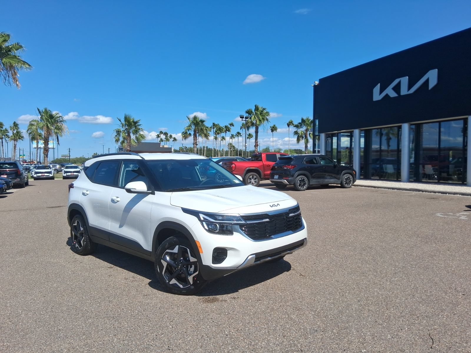 New 2026 Kia Seltos S FWD image 1