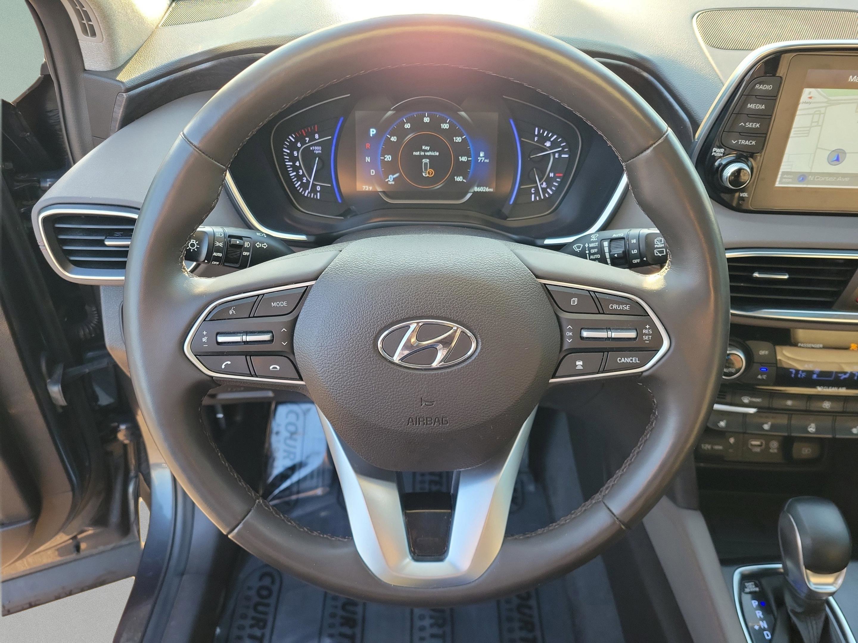 Used 2020 Hyundai Santa Fe Limited image 25