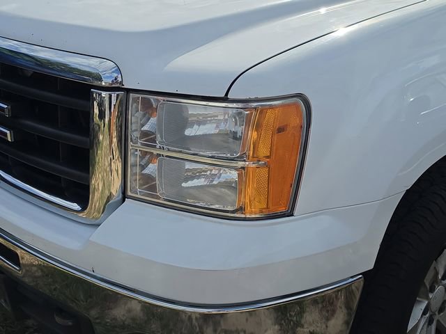 Used 2009 GMC Sierra 1500 SLE w/ Power Pack Plus AWD/4WD image 9