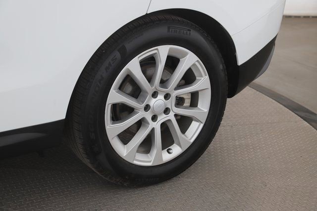 Used 2025 Land Rover Range Rover Sport SE image 14