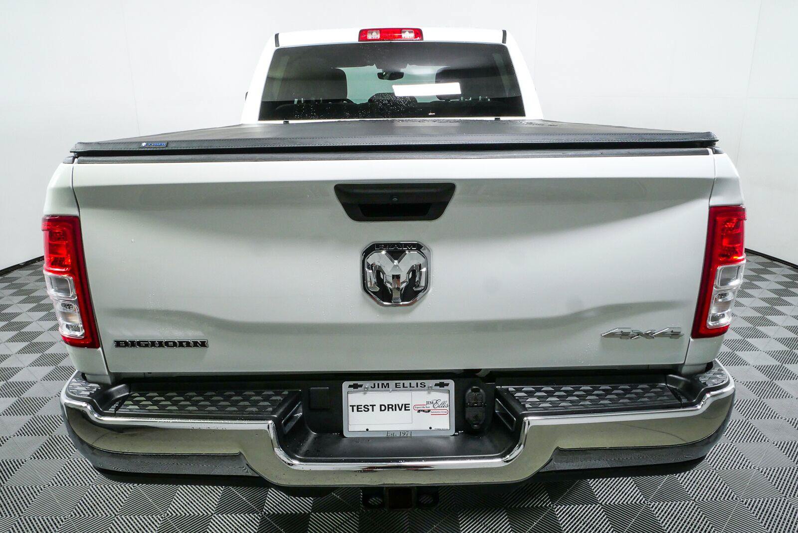 Used 2024 RAM 2500 Big Horn AWD/4WD image 26