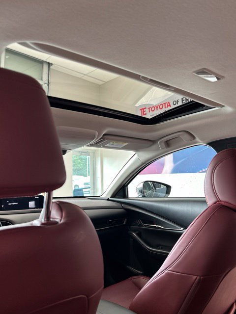 Used 2024 MAZDA CX-30 AWD 2.5 S w/ Preferred Package image 9