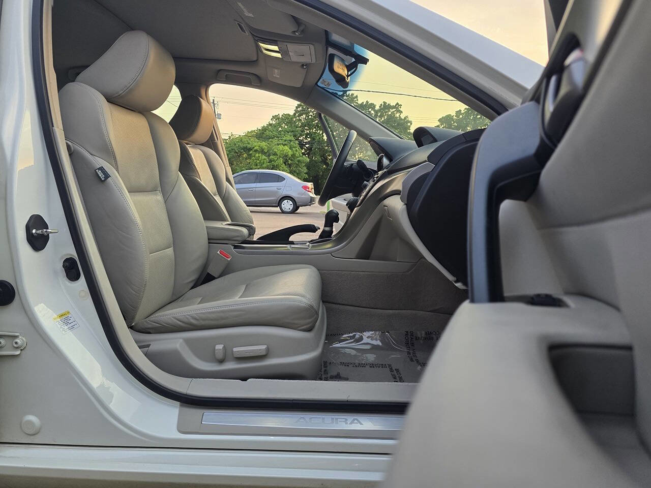 Used 2011 Acura TL w/ Technology Package image 20